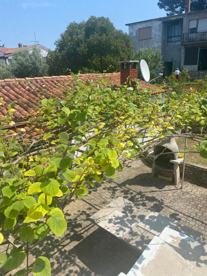 Ferienwohnung Apartman Nela Poreč Exterior foto